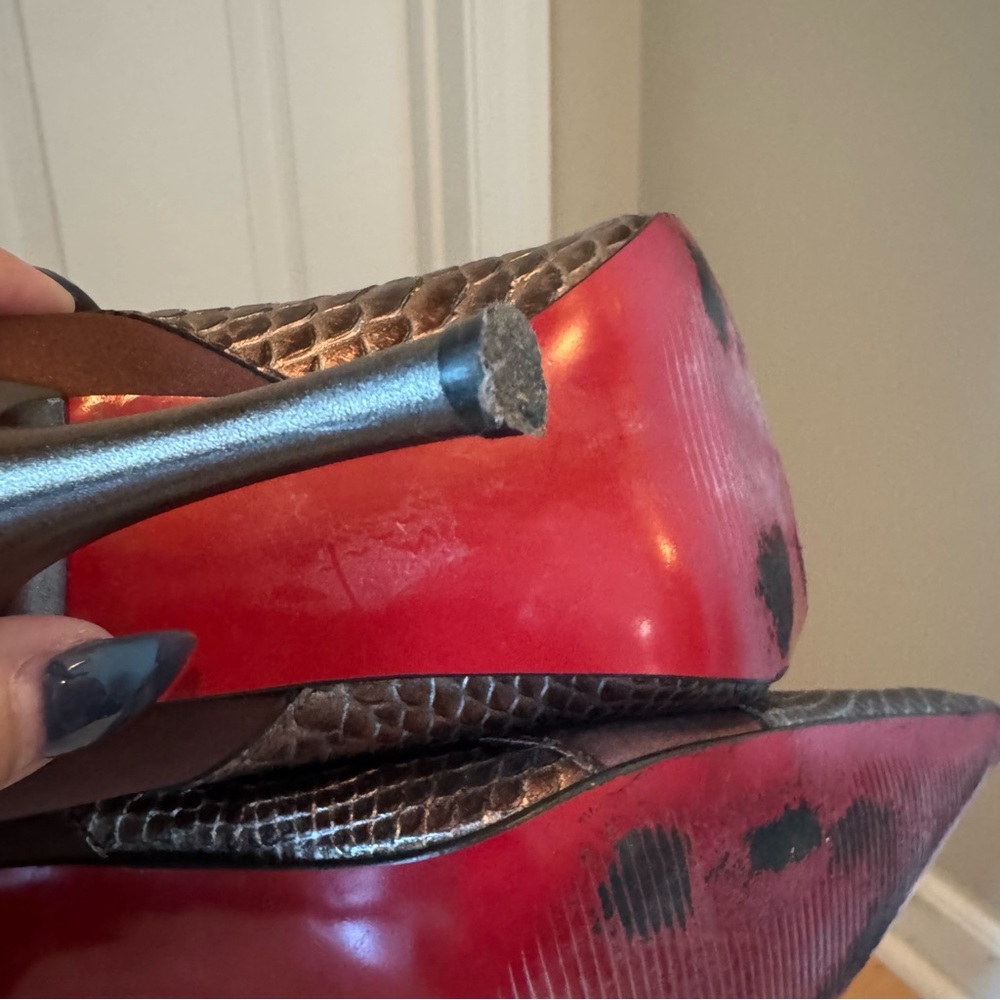 Carlos Santana Justice high heel boots. Brown and faux snakeskin print.  Size 8 - Picture 8 of 9
